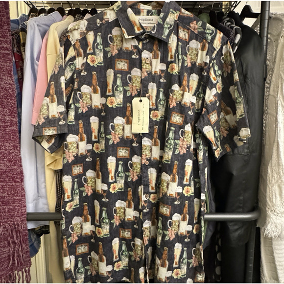 Hawaiian Shirt Men's Medium Beer Bottle & Liquor All-Over-Print Natural Cotton - Picture 1 of 5